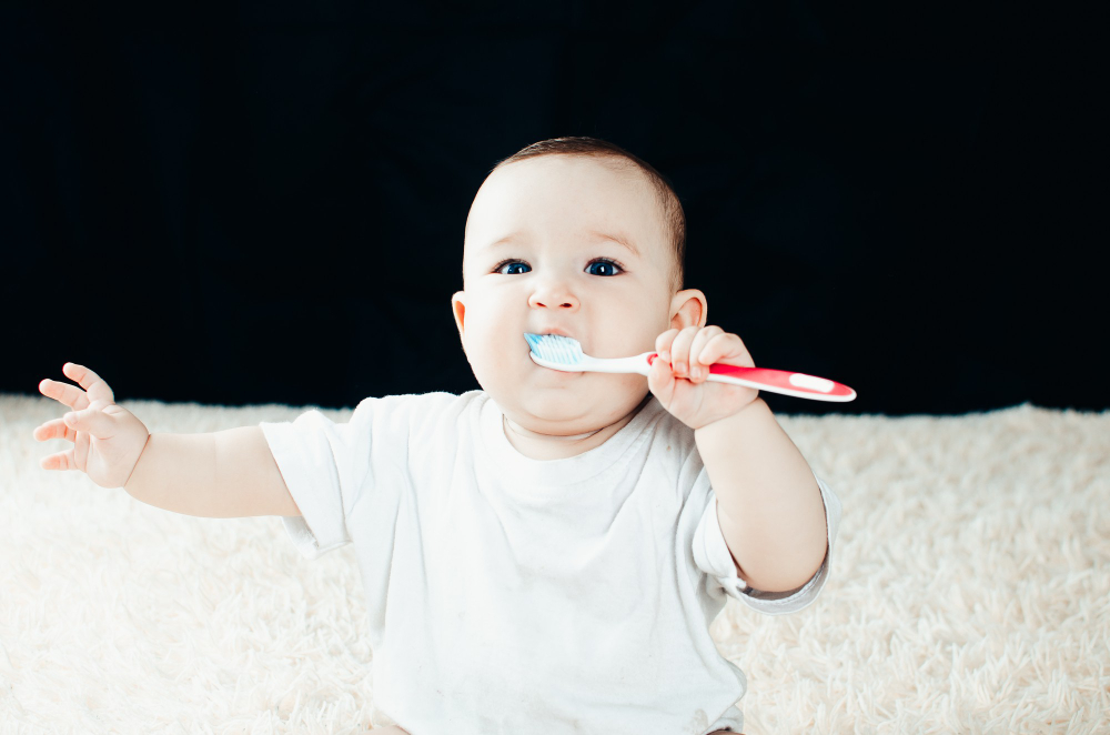 cepillar los dientes de mi bebe