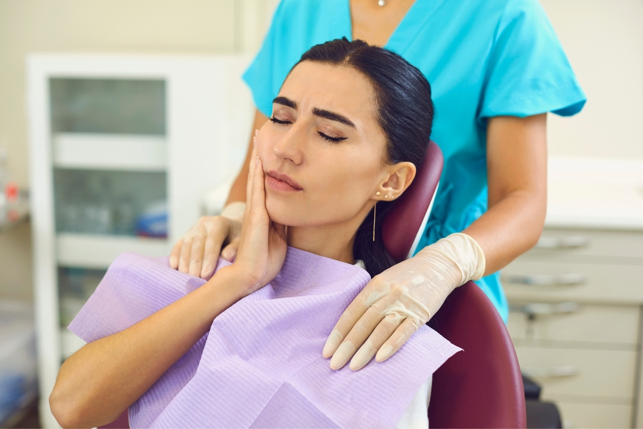 Sensibilidad Dental: Causas, Diagnóstico y Tratamientos Eficaces